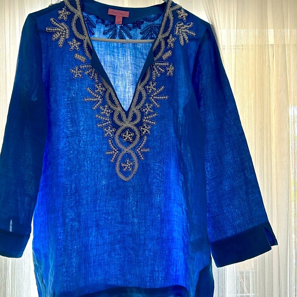 FABULOUS LILY TOP